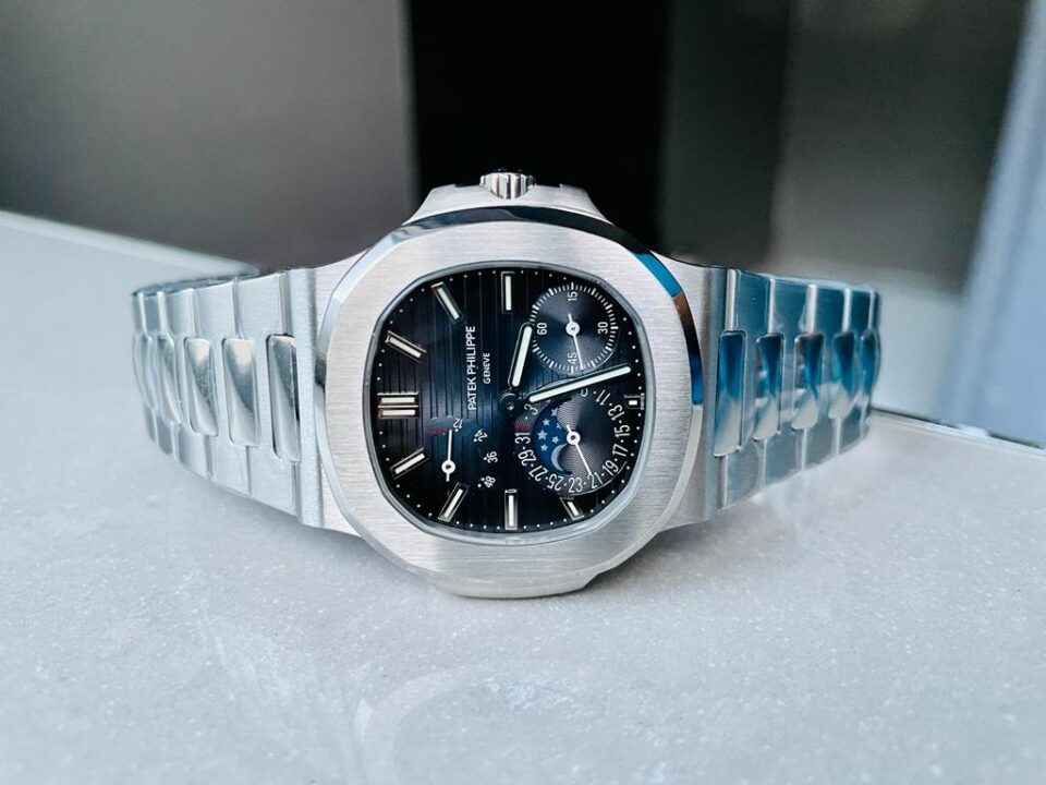 Replica PATEK PHILIPPE Nautilus 5712 SS PPF 1:1 Best Edition Blue Dial on SS Bracelet A240 V2