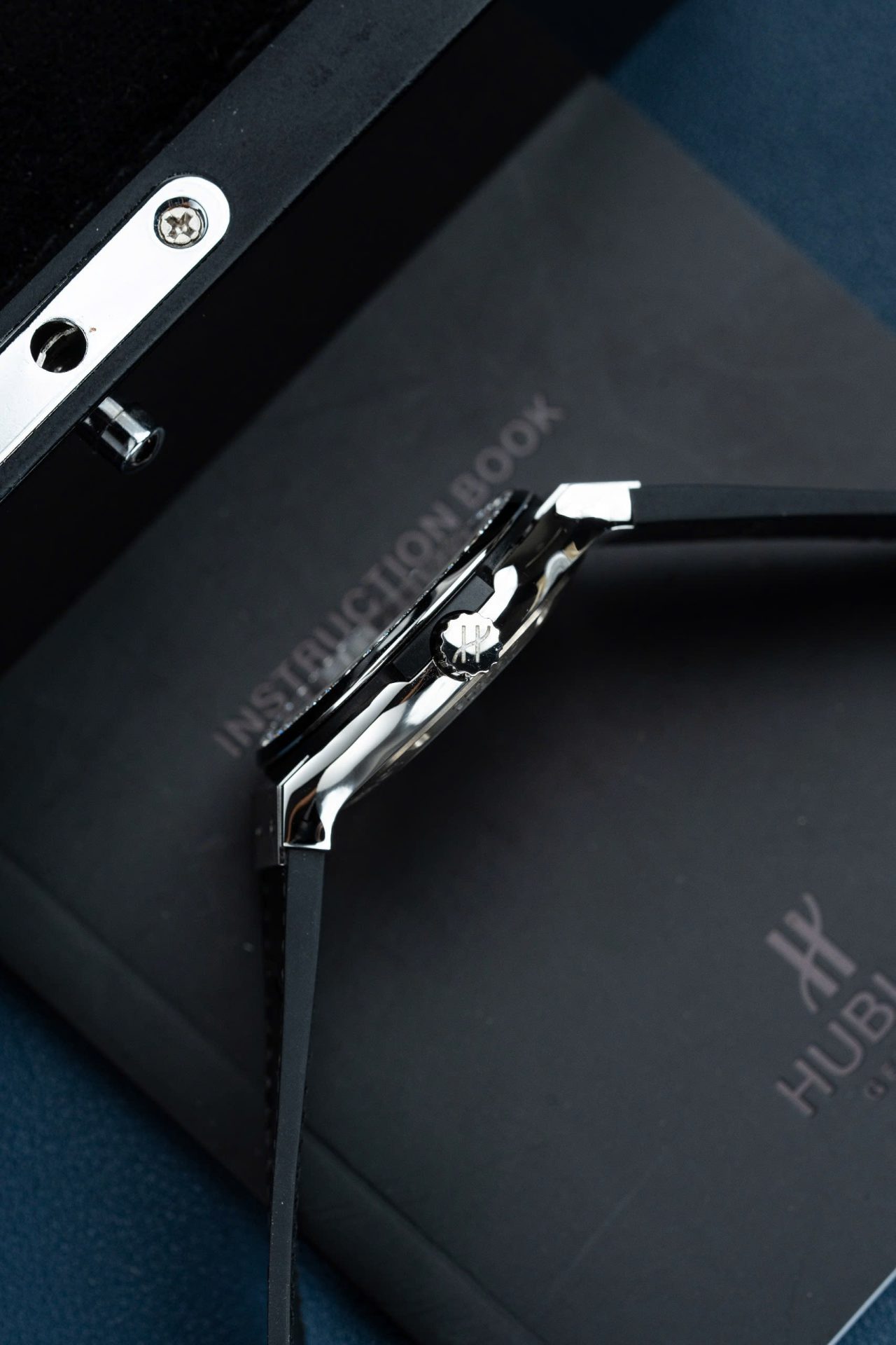 Hublot Classic Fusion Dial Gray Replica Watch Bezel Diamonds Moissanite 38mm