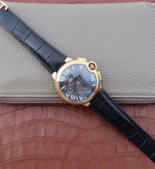 Replica Cartier Ballon Bleu De Cartier Chrono 44mm YG Black Dial Leather Strap A8101