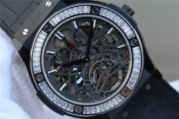 Replica Hublot Classic Fusion Tourbillon 42mm TF SS PVD Diamonds Bezel Skeleton Dial Gummy Strap A23J