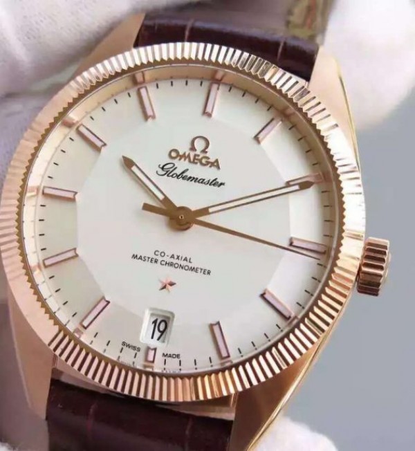 Replica Omega Globemaster Master RG Case White Dial Brown Leather Strap A8901