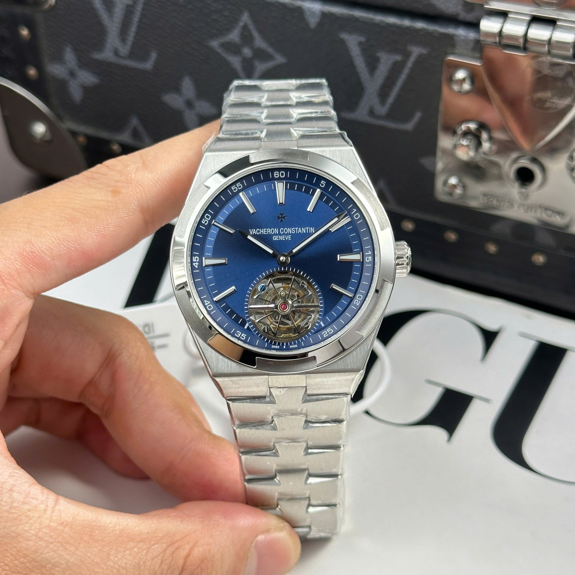 Vacheron Constantin Overseas 6000V Tourbillon Replica Watch Blue Dial 42.5mm