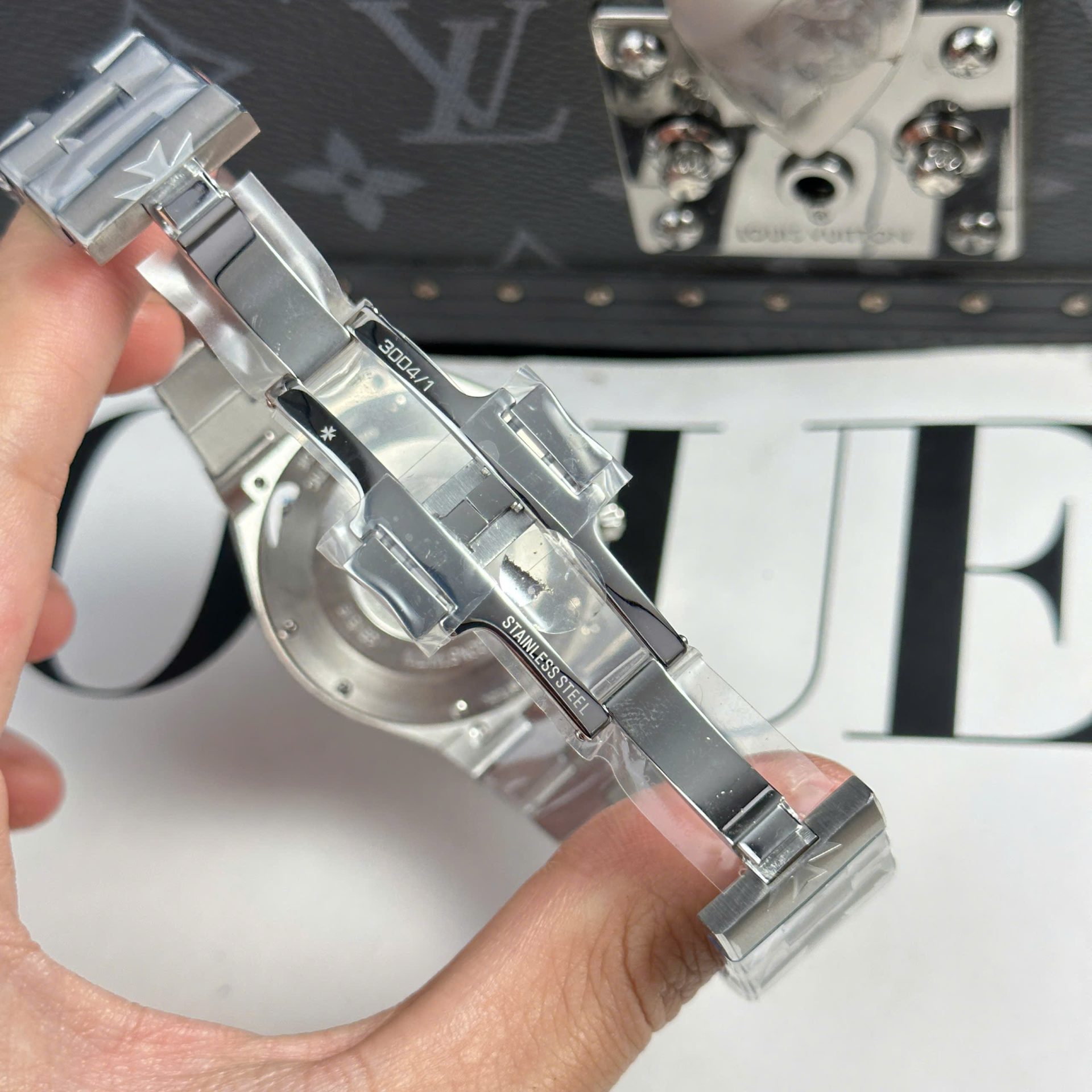 Vacheron Constantin Copies Watches Overseas Dual Time 47450 White 9F Factory 42mm