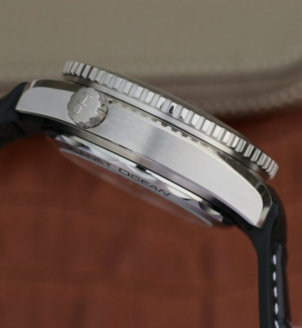 Replica Omega OMF Planet Ocean Master Chronometer Black LiquidMetal Leather Strap A9900
