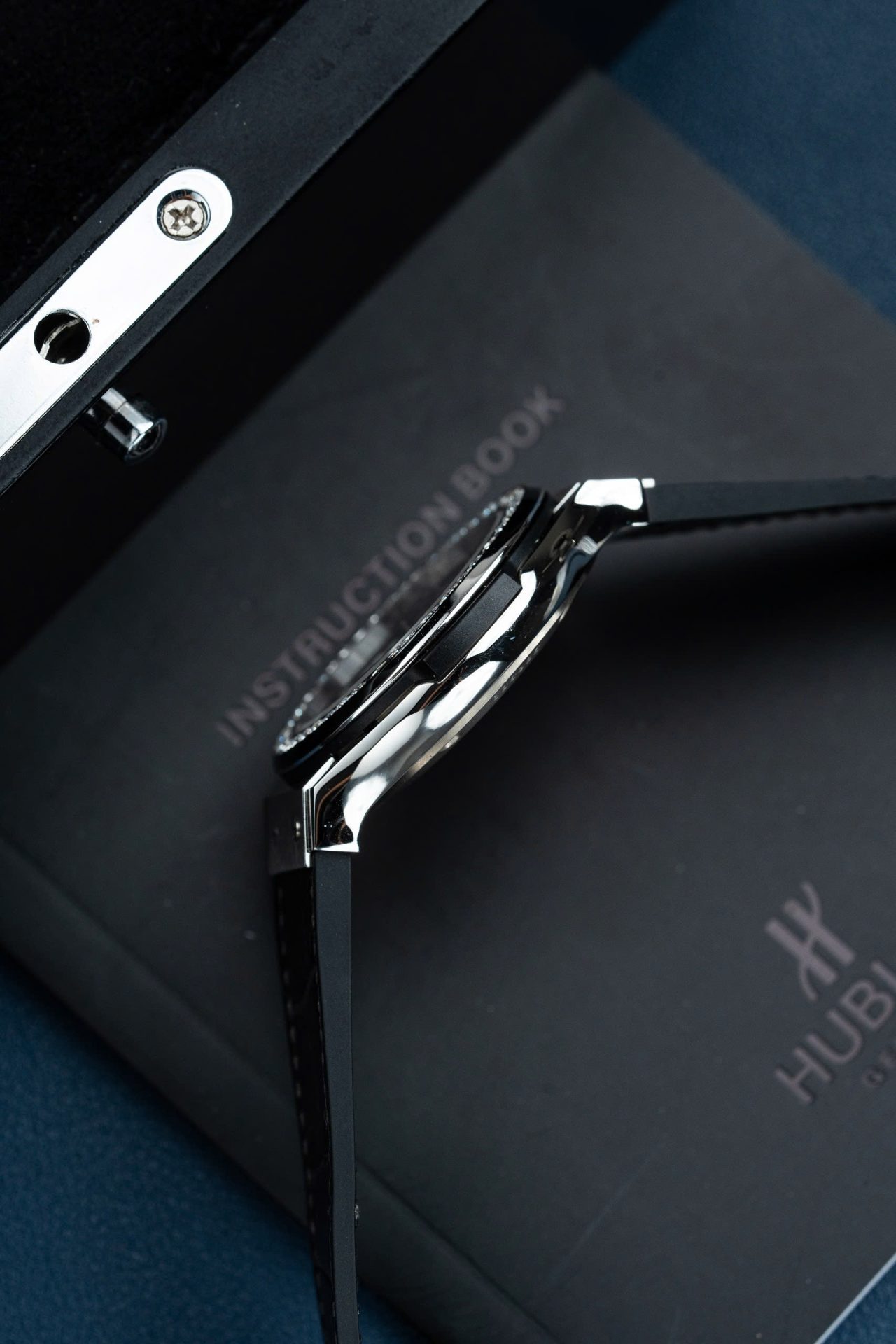 Hublot Classic Fusion Dial Gray Replica Watch Bezel Diamonds Moissanite 38mm