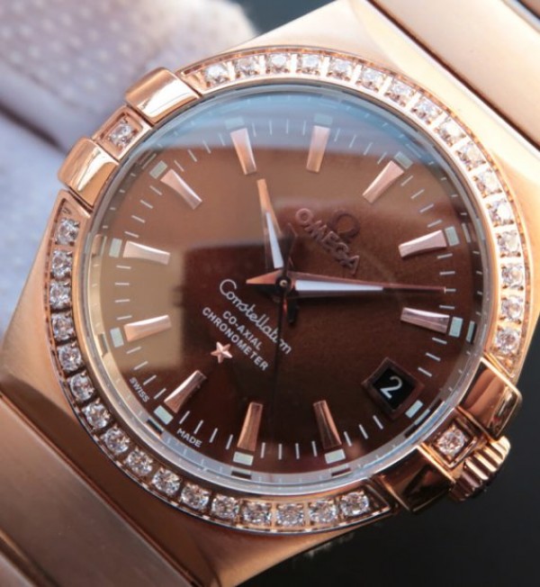 Replica Omega V6 Constellation Diamonds Bezel RG Case Brown Dial A2500
