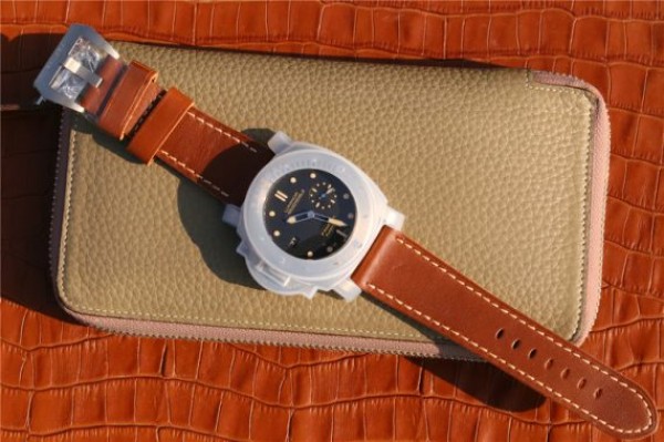 Replica Panerai PAM569 Titanium XF Brown Thick Leather Strap P9000