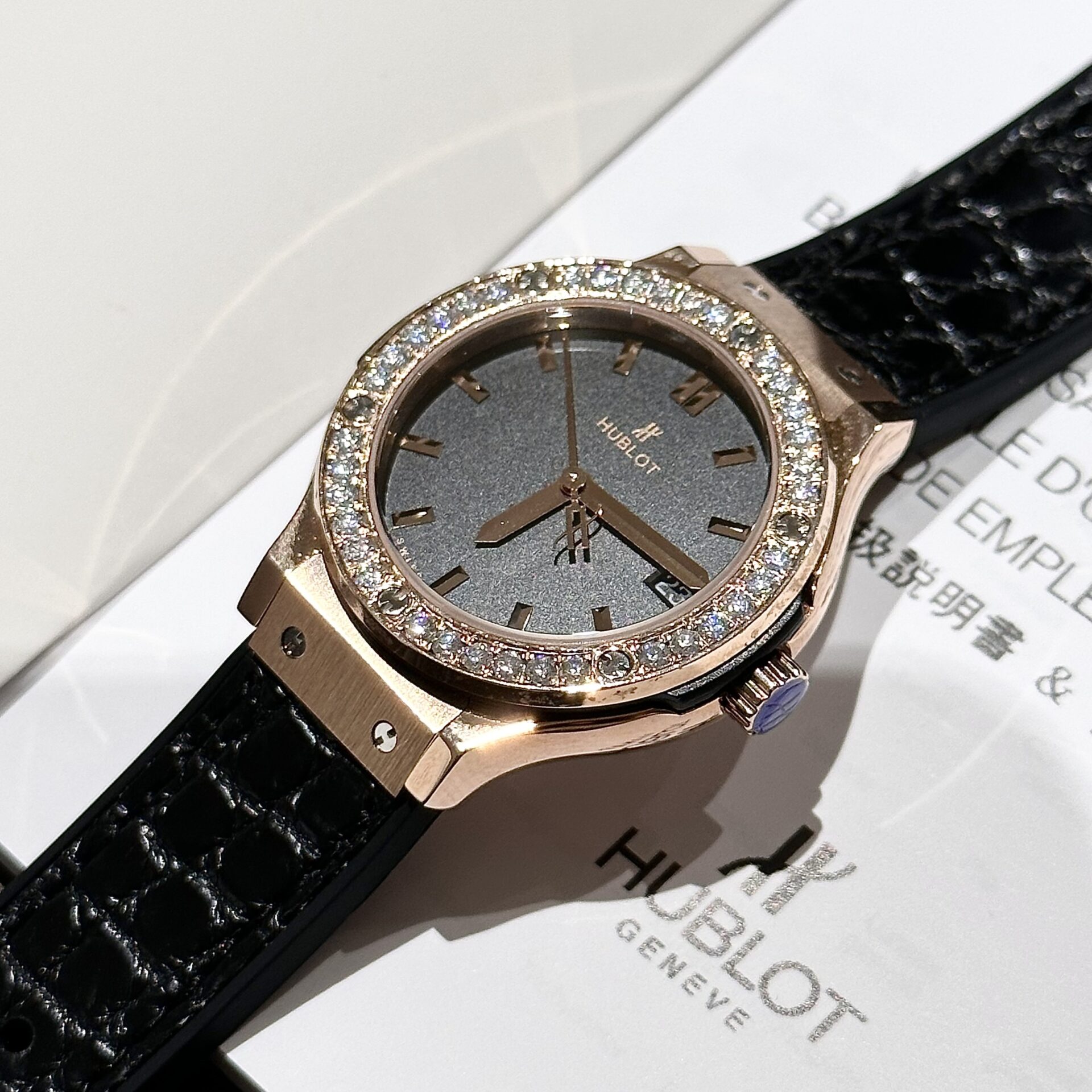 Hublot Classic Fusion Replica Watch Moissanite Diamond 33mm