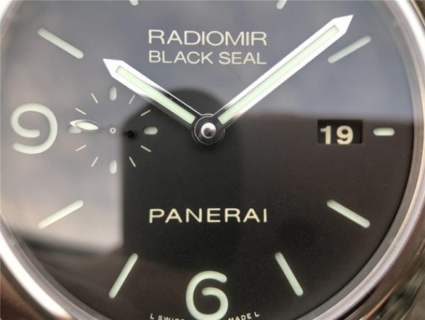 Replica Panerai PAM388 Black Dial Leather Strap P.9000 Super Clone
