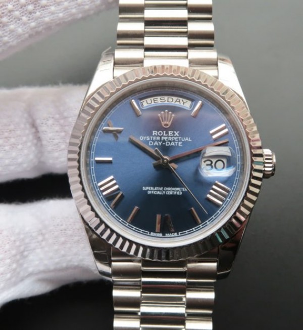 Replica Rolex Day-Date 40mm 228239 Noob Blue Dial SS President Bracelet A3255