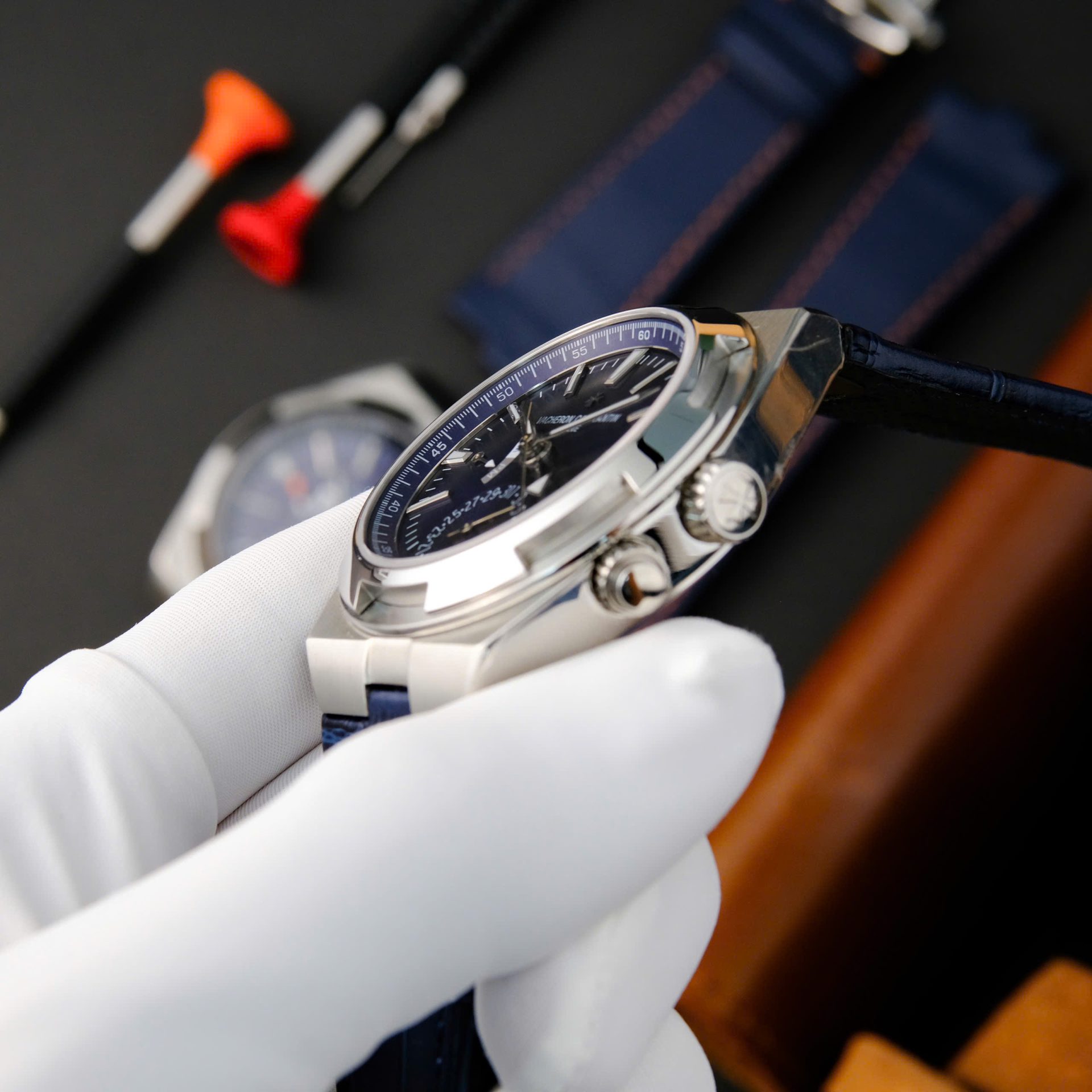 Vacheron Constantin Overseas Dual Time 7900V Replica Watch Blue Dial PZ Factory 41mm