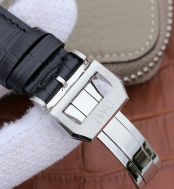 Replica IWC ZF Portuguese Chrono IW371447 Diamonds Bezel Leather Strap