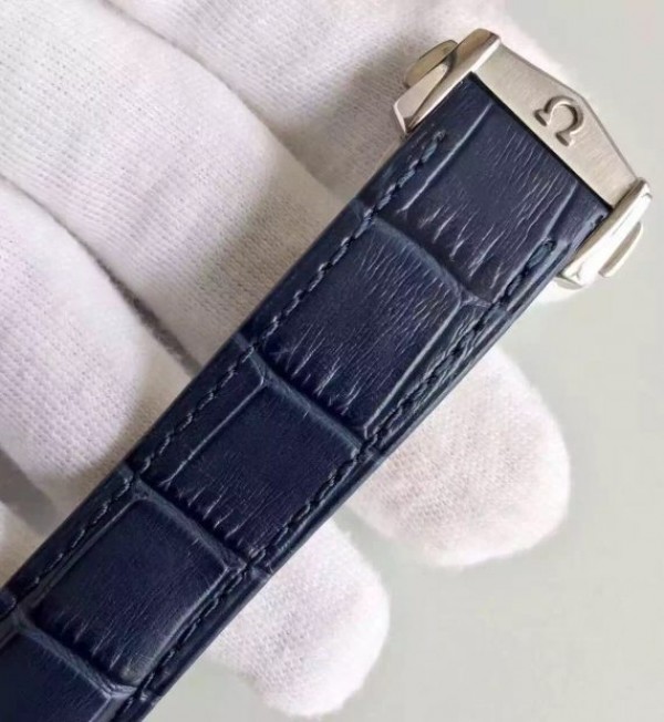 Replica Omega Seamaster CO-AXIAL 150M GoodPlanet SS GMT White Dial Leather A8605