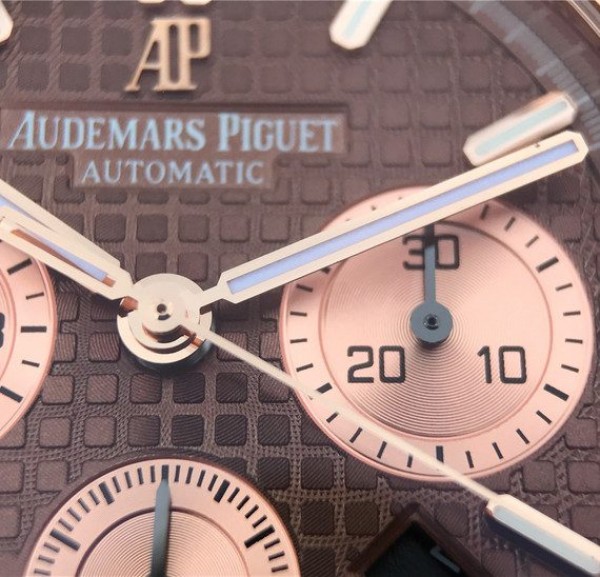 Replica Audemars Piguet Royal OAK Royal Oak Chronograph 26331 RG Brown Dial Leather Strap A7750
