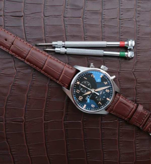 Replica IWC ZF Pilot Chrono SS IW387808 Black Dial Leather Strap