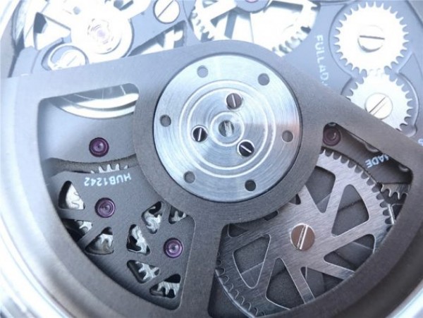 Replica Hublot Big Bang Unico Sapphire Plastic Case Skeleton Dial White Rubber Strap Jap Quartz