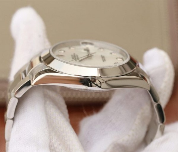 Replica Rolex DateJust 41mm 126300 Noob White MOP Dial Diamonds Markers SS Bracelet A3235