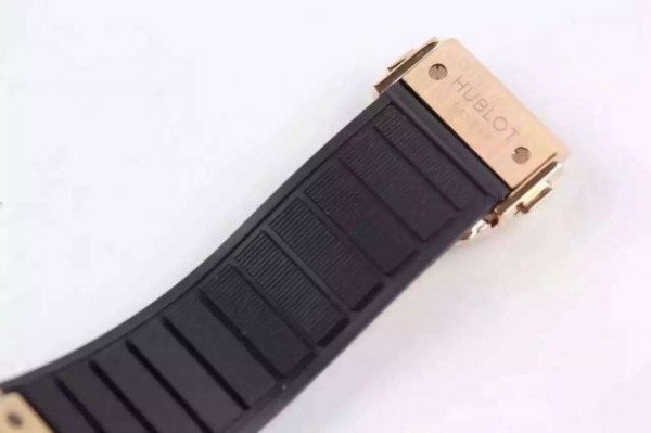 Replica Hublot Big Bang 44mm Vendome Real Tourbillon Rose Gold Black Rubber Strap