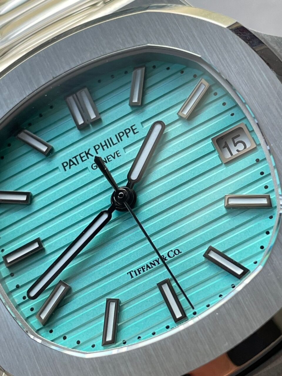 Replica PATEK PHILIPPE Nautilus 5711 3KF 1:1 Best Edition Tiffany Blue Dial on SS Bracelet A324 V2