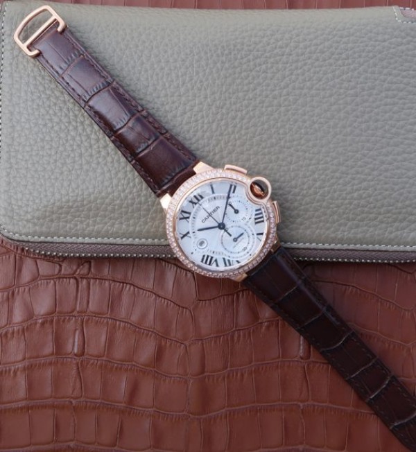Replica Cartier Ballon Bleu De Cartier Chrono RG White Dial Diamonds Bezel A8101