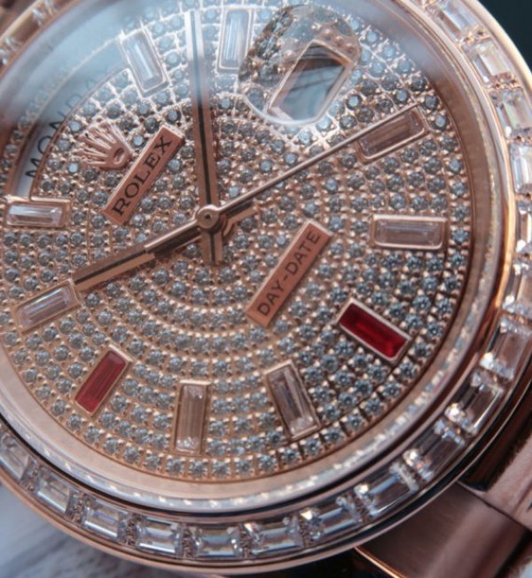 Replica Rolex Noob Day-Date 218399 RG Full Diamonds A3255