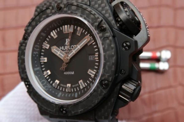 Replica Hublot King Power OceanGraphic 4000 CF V6F White Markers Rubber Strap A7750