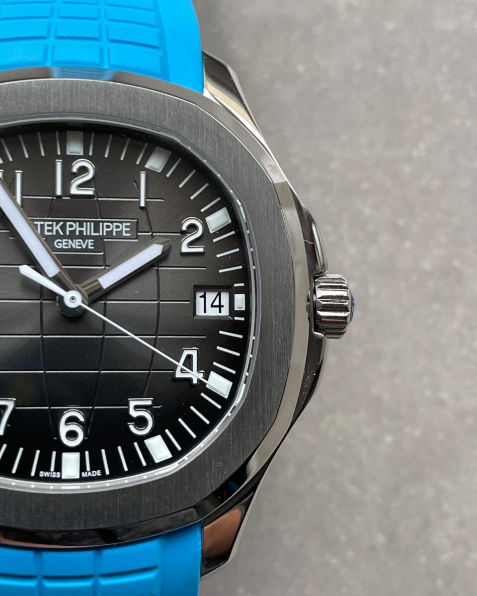 Replica PATEK PHILIPPE Aquanaut 5168G 42mm SS 3KF 1:1 Best Edition Black Dial on Light Blue Rubber Strap A324 V2