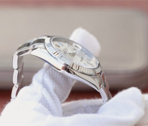 Replica Rolex DateJust 41mm 126334 Noob Fluted Bezel Silver Dial Stick Markers Bracelet A3235