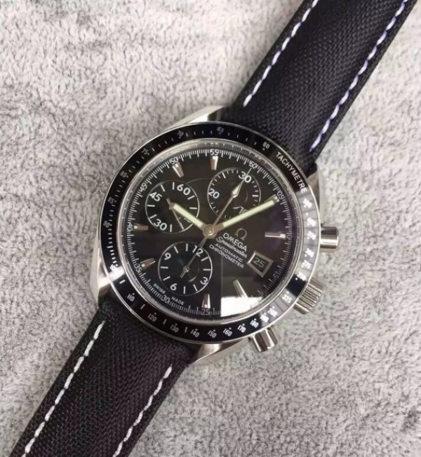 Replica Omega Speedmaster 3210.50.00 Black Dial/Bezel Black Nylon Strap