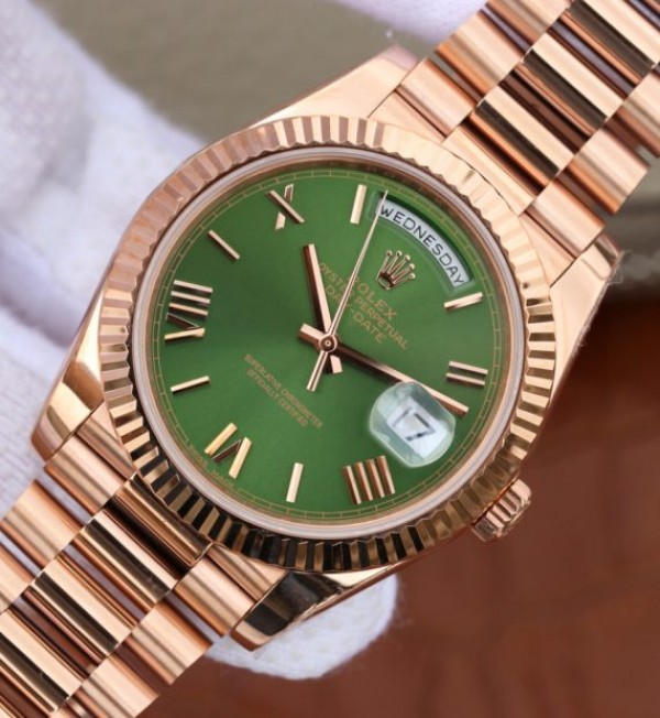 Replica Rolex Day-Date 40mm 228235 RG Noob Green Dial Roman Markers RG Bracelet A3255