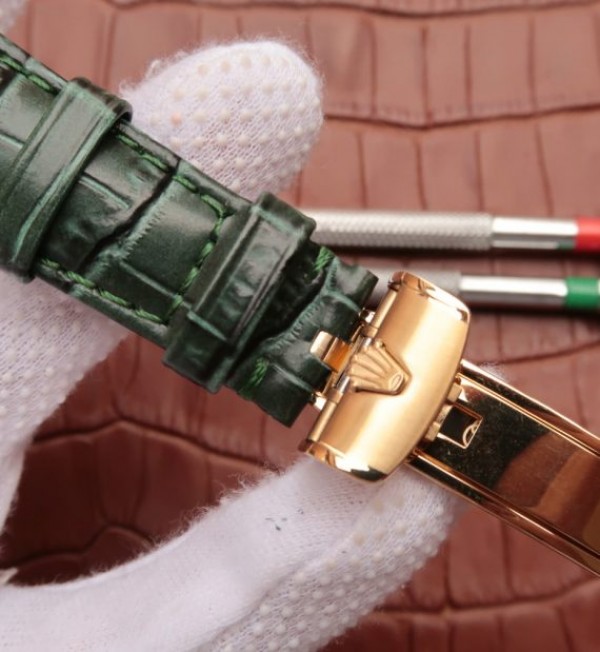 Replica Rolex Day-Date 118138 YG Green Dial Green Leather Strap A2836