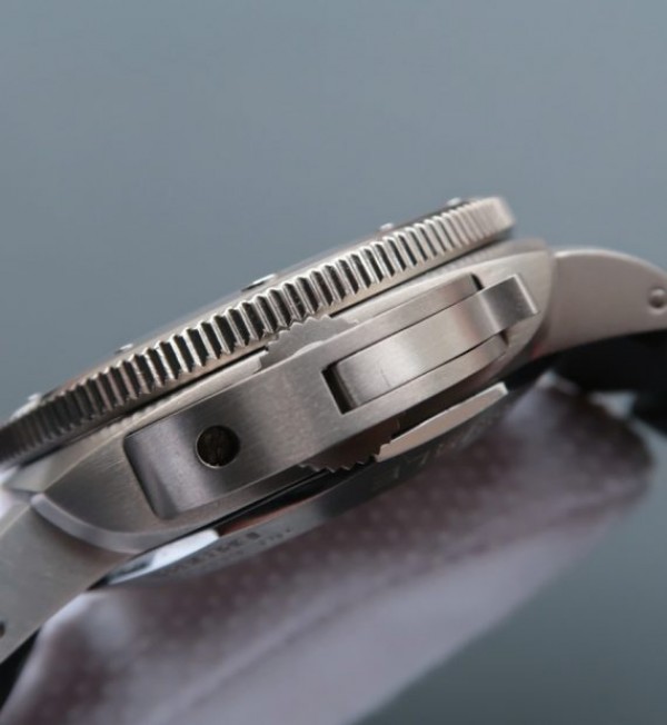 Replica Panerai VSF PAM719 Titanium Rubber Strap P.9001 Super Clone