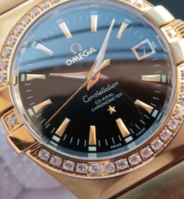Replica Omega V6 Constellation Black Dial Diamonds Bezel YG Bracelet A2500