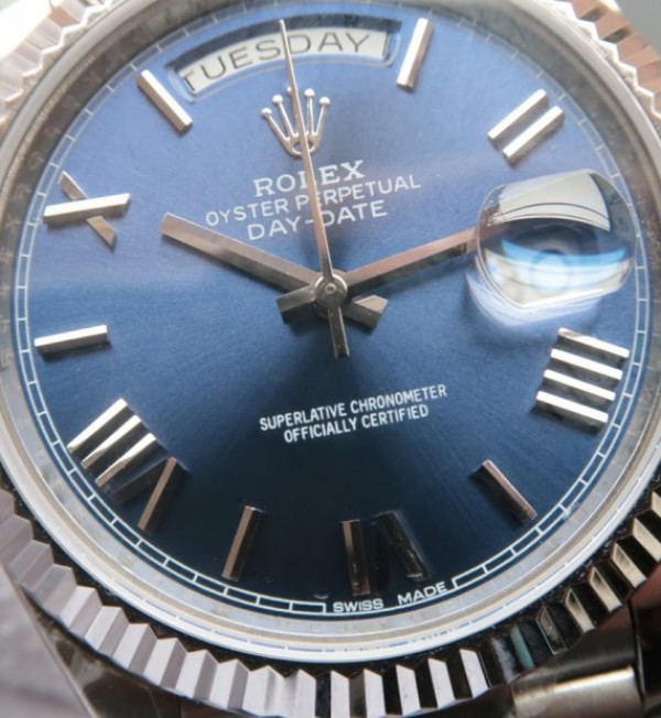 Replica Rolex Day-Date 40mm 228239 Noob Blue Dial SS President Bracelet A3255