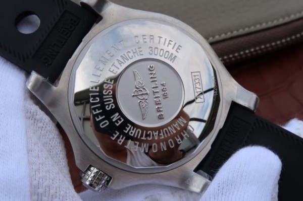 Replica Breitling Avenger II Seawolf SS GF Black Dial Black Rubber Strap A2824