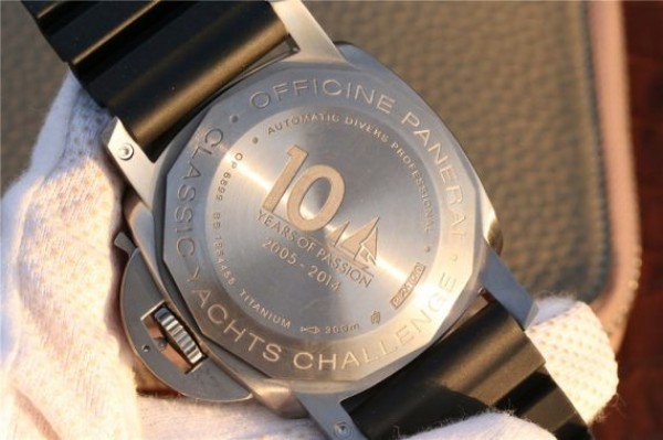 Replica Panerai PAM571 Titanium XF Black Dial Black Rubber Strap P9000
