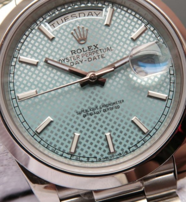 Replica Rolex Day-Date 40mm 228206 Noob Textured Ice Blue Dial Bracelet A3255