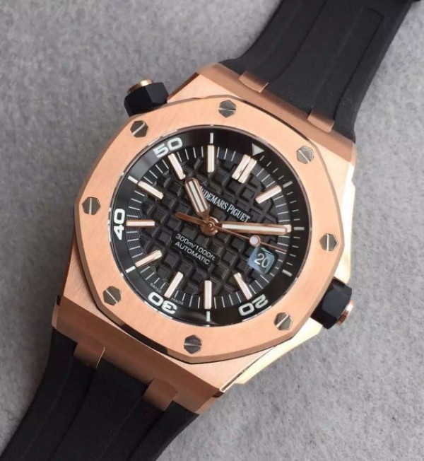 Replica Audemars Piguet Noob Royal Oak Offshore Diver 15730 RG Black Dial Rubber Strap A3120
