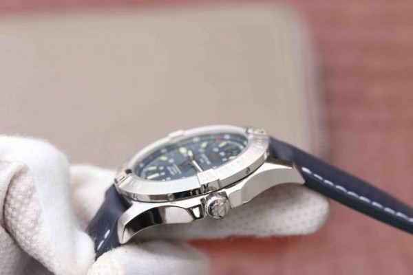 Replica Breitling Colt Automatic 44mm SS GF Blue Textured Dial Blue Leather Strap A2824