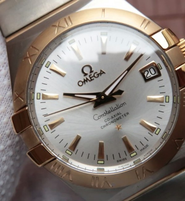 Replica Omega V6 Constellation 35mm White Dial YG Bezel SS Bracelet A2500