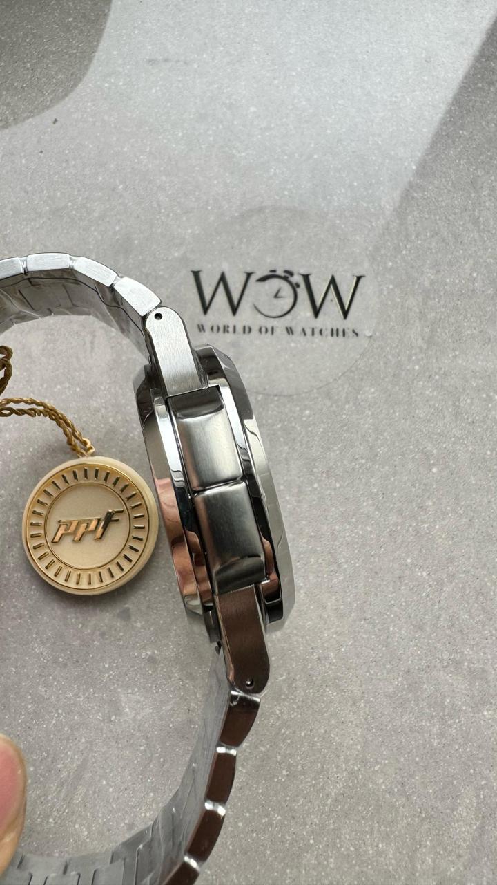 Replica PATEK PHILIPPE PPF Nautilus Chronograph Travel 5990 SS Grey Dial Stick on SS Bracelet A28-520