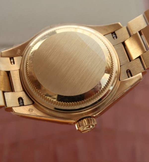 Replica Rolex DateJust 31mm Fluted Bezel RG Case RG Gold Dial A2235