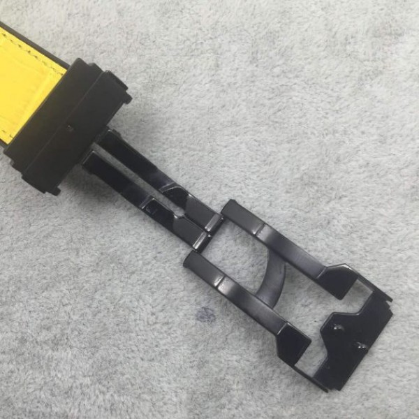 Replica Hublot Big Bang King Power 48mm PVD Black Dial Yellow Hands Gummy Strap A7750