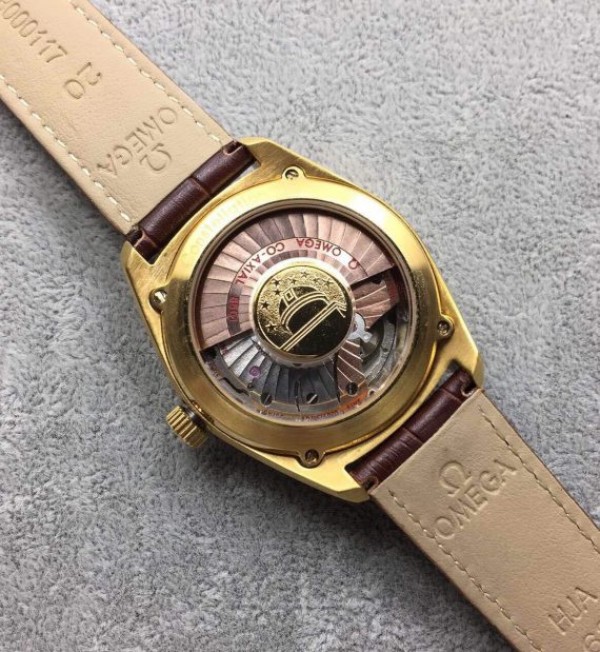 Replica Omega Globemaster Master Chronometer YG Dial/Case Brown Leather Strap A8913