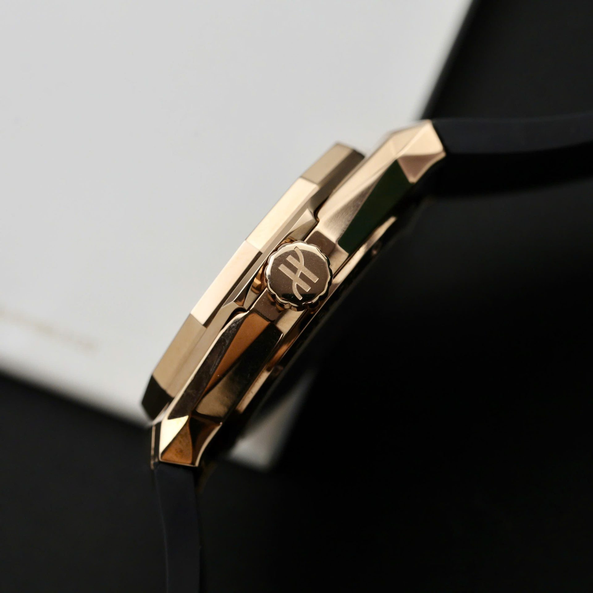 Hublot Orlinski King Gold Replica Watch Full Moissanite Diamond 40mm