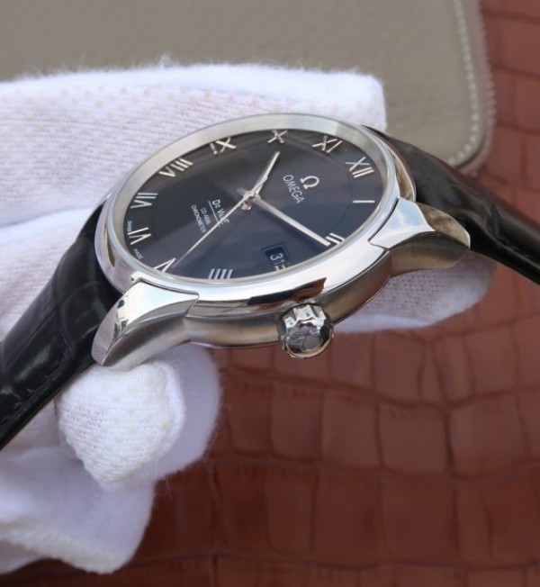 Replica Omega V6 De Ville 41mm SS Black Dial Black Leather Strap A8500