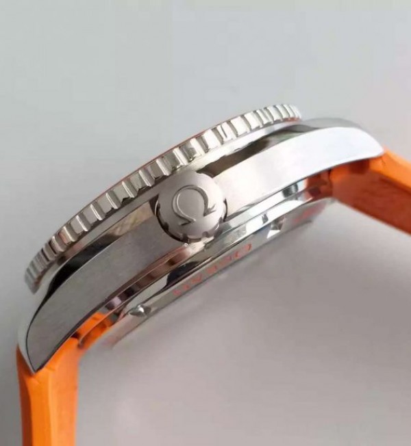 Replica Omega Planet Ocean SS GMT Gray Dial Orange Bezel Rubber Strap A8615