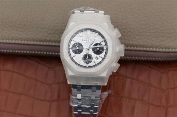 Replica Audemars Piguet Royal Oak Chronograph SS JHF White/Black Dial SS Bracelet A7750