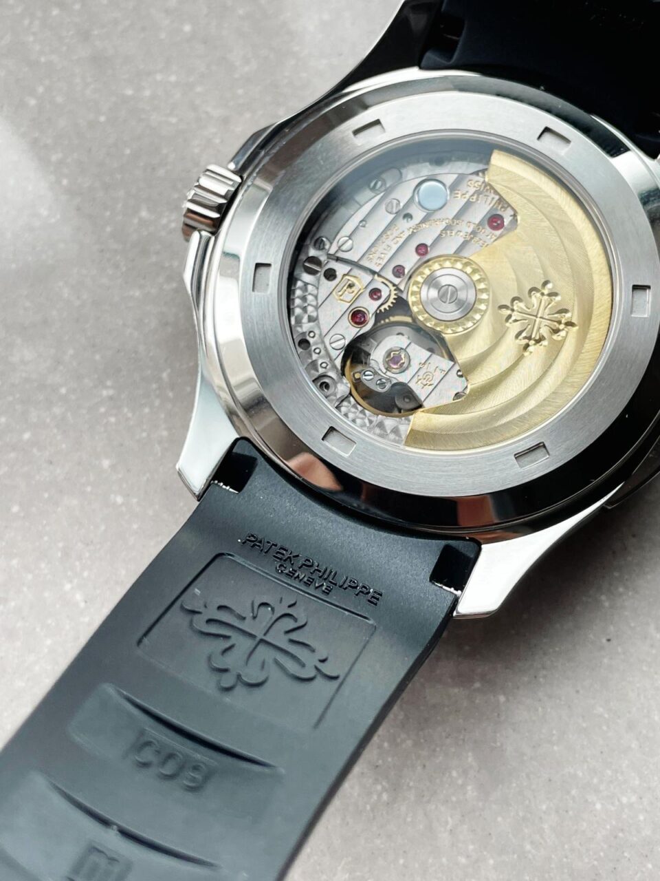 Replica PATEK PHILIPPE Aquanaut 5164A SS GRF BEST EDITION BLACK DIAL ON BLACK RUBBER STRAP A324 V2