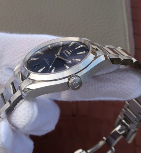 Replica Omega XF Seamaster Aqua Terra Master Blue Textured Dial SS Bracelet A8900